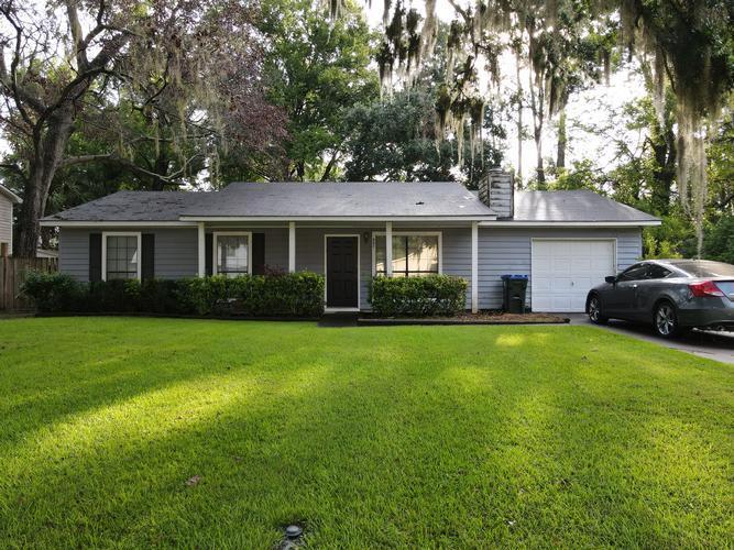 Woodward Blvd, Summerville, SC 29483