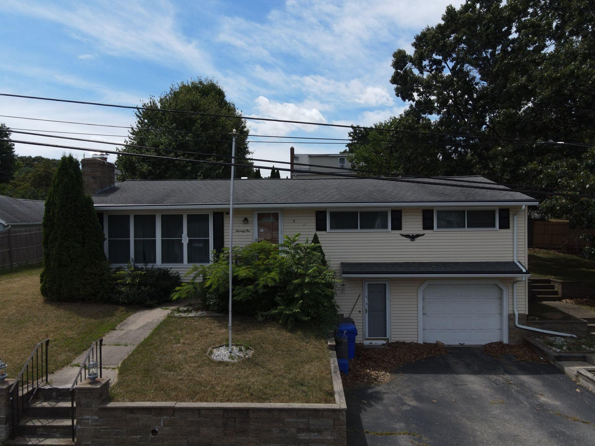 Revere Ave, West Warwick, RI 02893