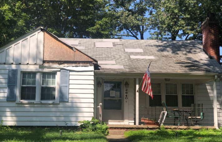 Woodbine Dr, Waterford, MI 48328