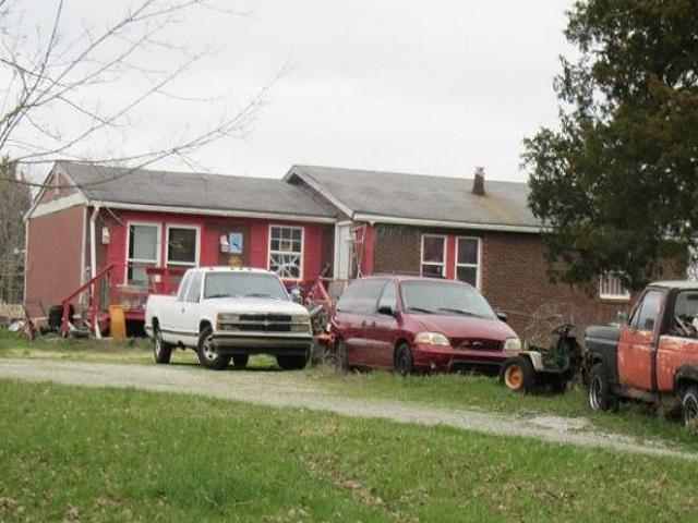 Beechwood Dr, Charlestown, IN 47111