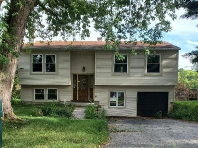 Promenade Dr, Swanton, OH 43558