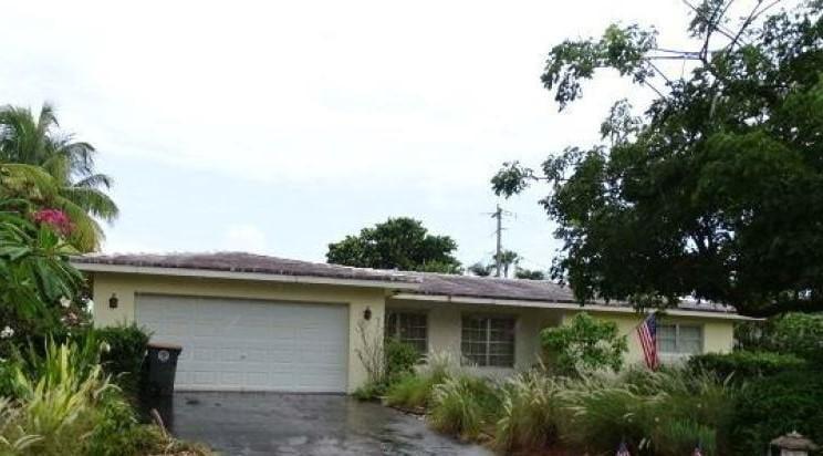 Ne 26th Ave, Lighthouse Point, FL 33064