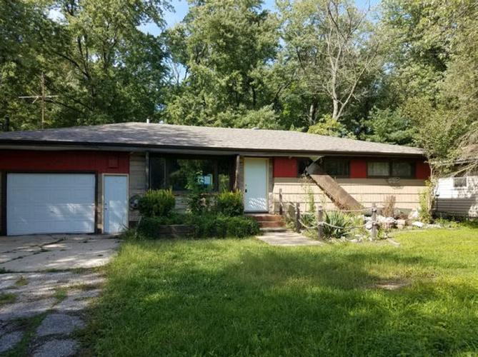 W 41st Ave, Gary, IN 46408