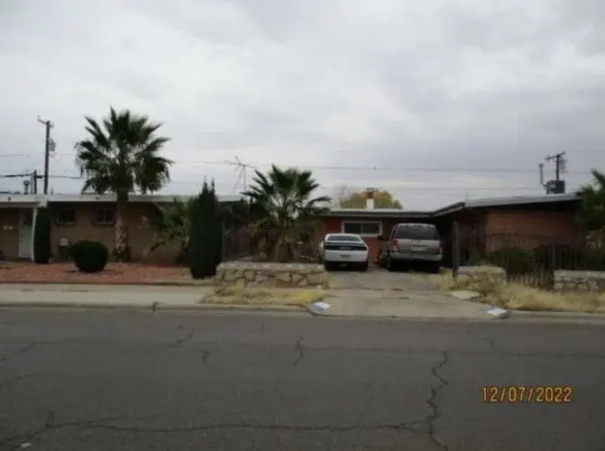 Harlan Dr, El Paso, TX 79924