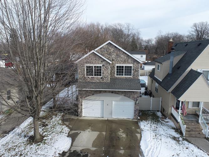 Westpoint St, Taylor, MI 48180