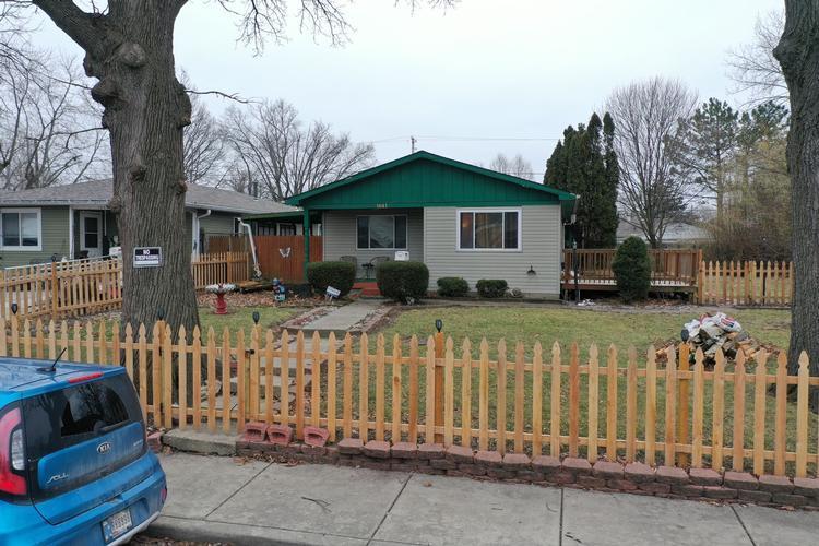 Wade St, Indianapolis, IN 46203