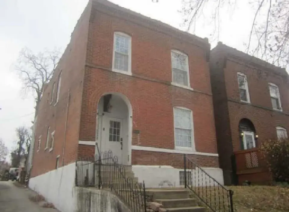 Dalton Ave, Saint Louis, MO 63139