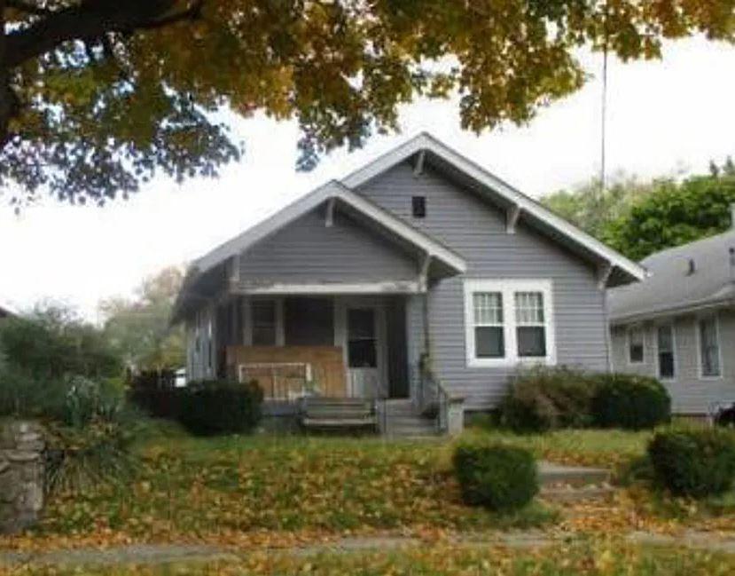 E Washington St, Frankfort, IN 46041