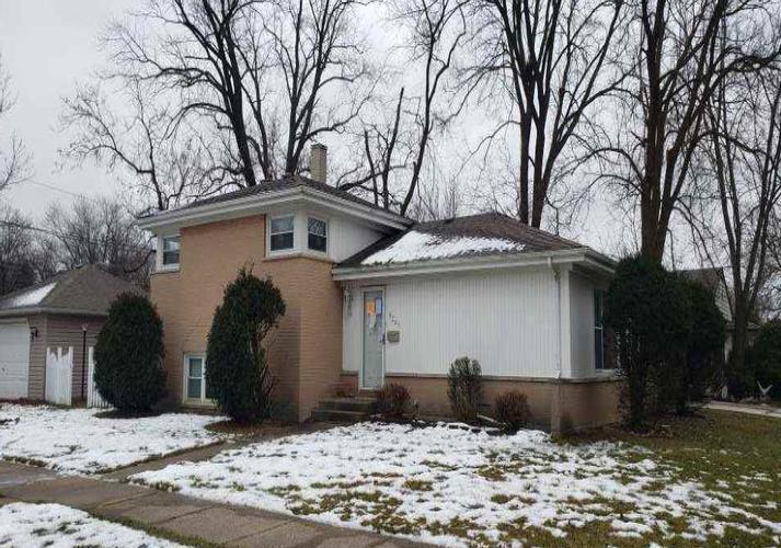 Austin Ave, Morton Grove, IL 60053