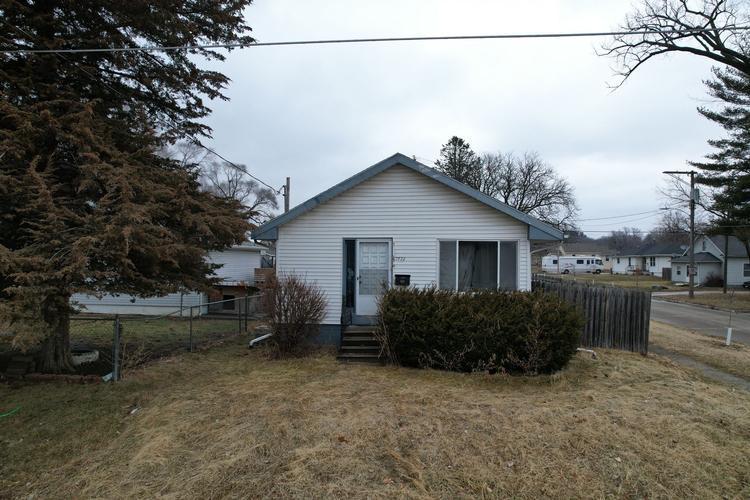 E Washington Ave, Des Moines, IA 50317