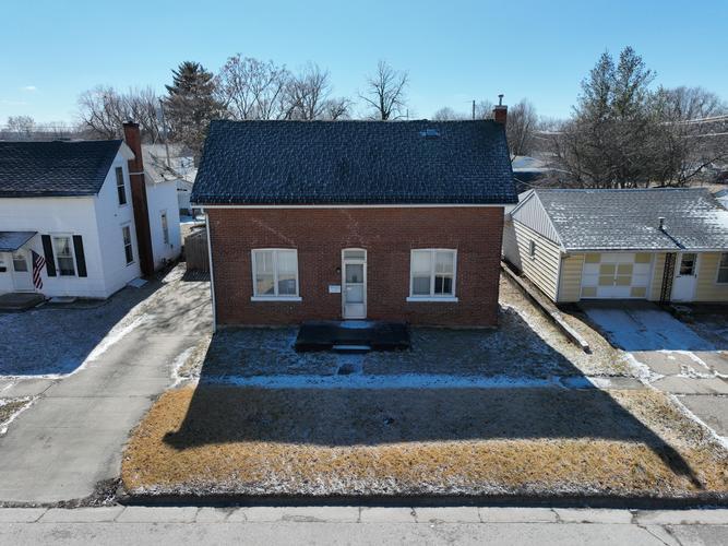 Avenue B, Fort Madison, IA 52627
