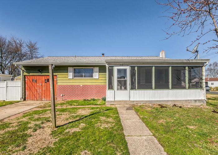 Cardinal Ln, Mount Holly, NJ 08060