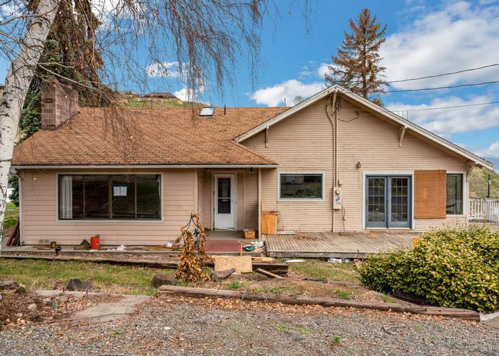 Crusher Canyon Rd, Selah, WA 98942