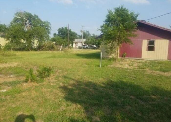 W 5th St, Marion, IN 46953