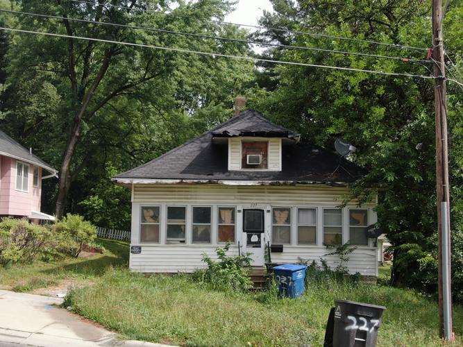 Clark St, Des Moines, IA 50314
