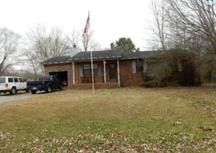 Mandy Dr, Hazel Green, AL 35750