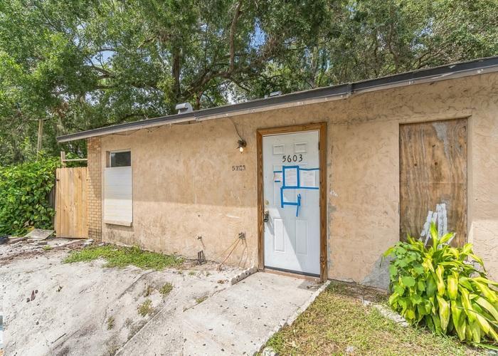 5th St E, Bradenton, FL 34203