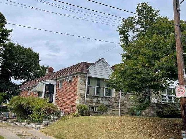 N 13th St, Philadelphia, PA 19126
