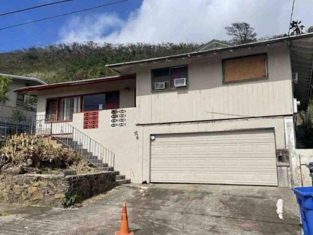 Ala Hoku Pl, Honolulu, HI 96819
