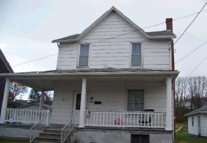 Large St, Meyersdale, PA 15552