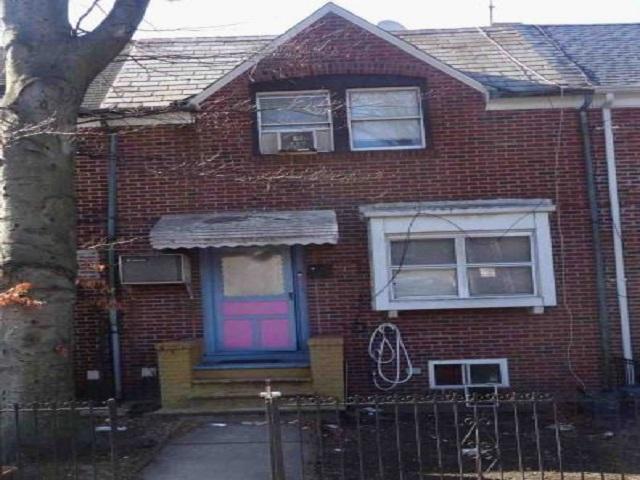 53rd Pl, Woodside, NY 11377