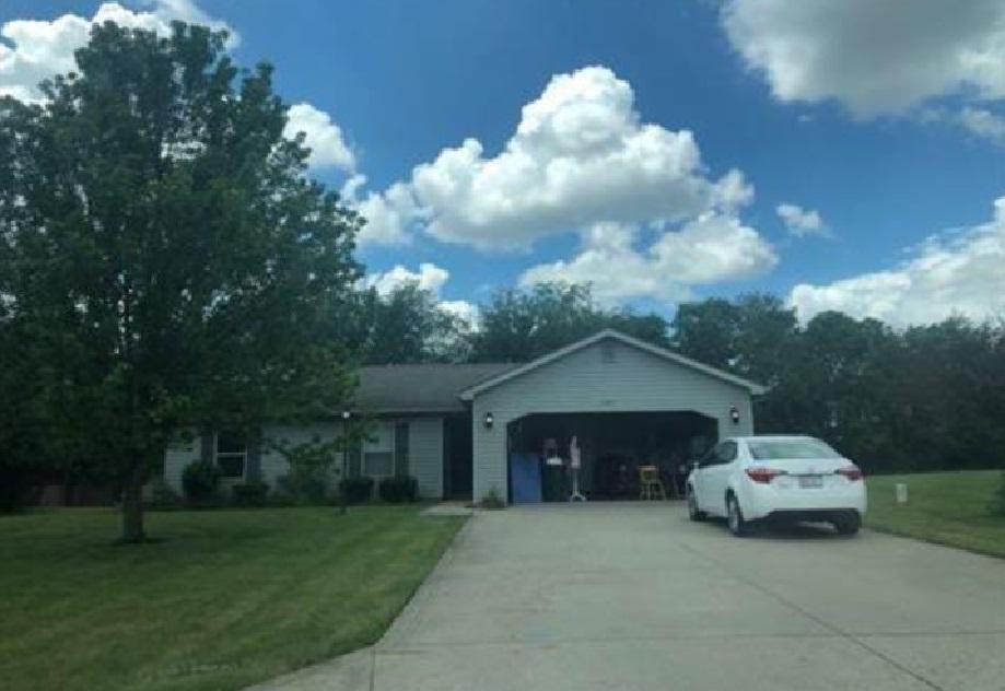 N Vicky Ln, Warsaw, IN 46582