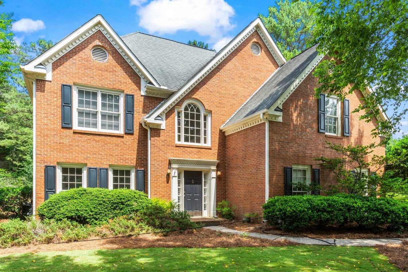 Halisport Lake Dr Nw, Kennesaw, GA 30152