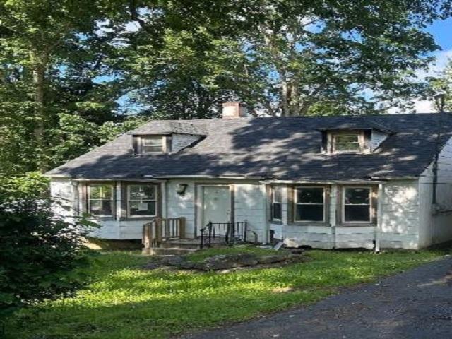 Newburgh Rd, Patterson, NY 12563
