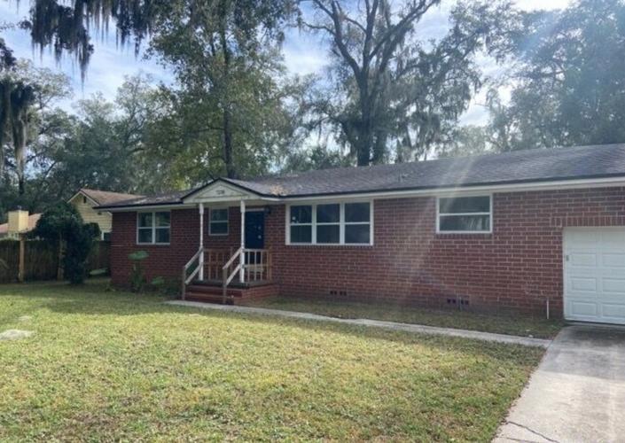 Zona Ave, Jacksonville, FL 32211