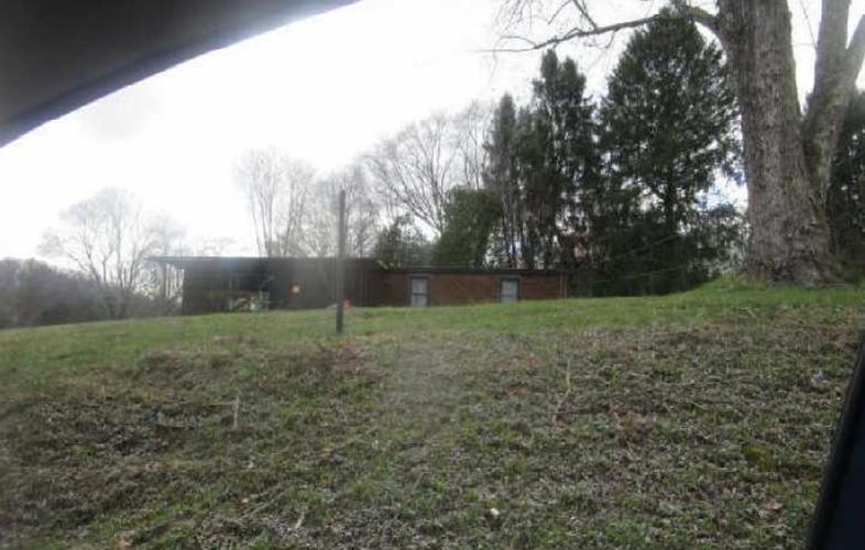 Kistler Dr, Export, PA 15632
