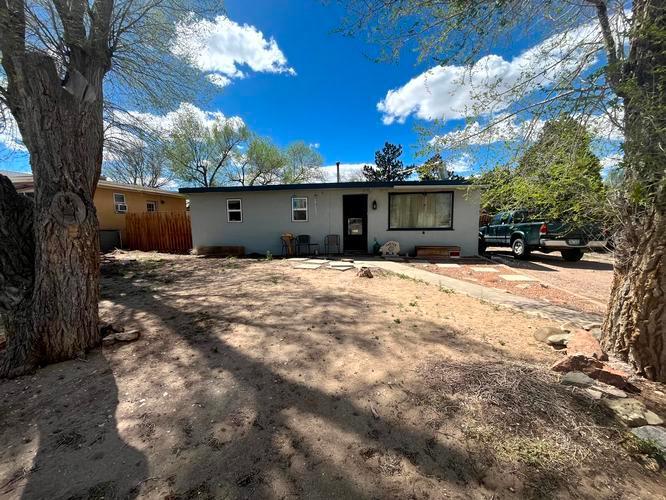 Santa Clara Ave, Pueblo, CO 81005