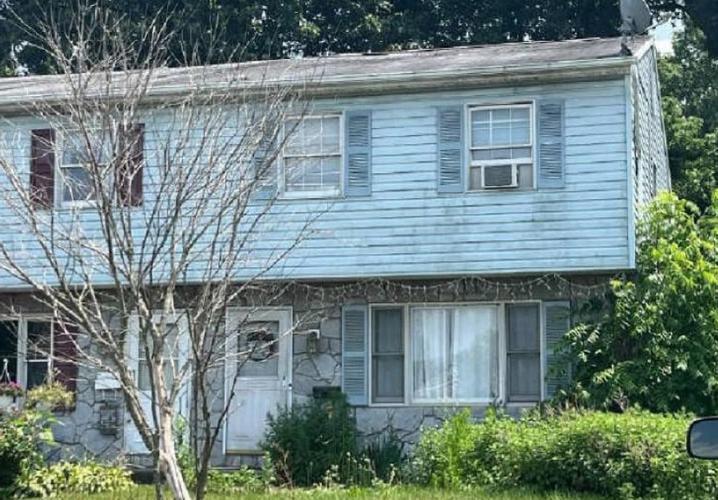 E Linden St, Fleetwood, PA 19522