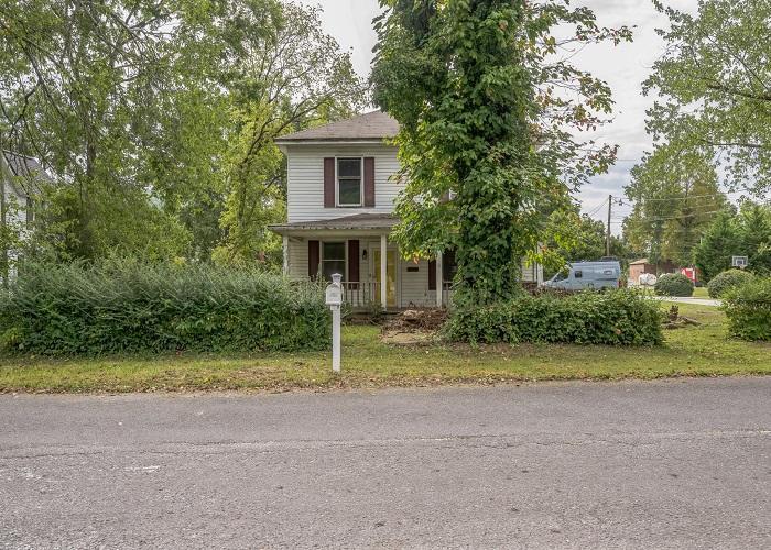 Valley River Ave, Murphy, NC 28906