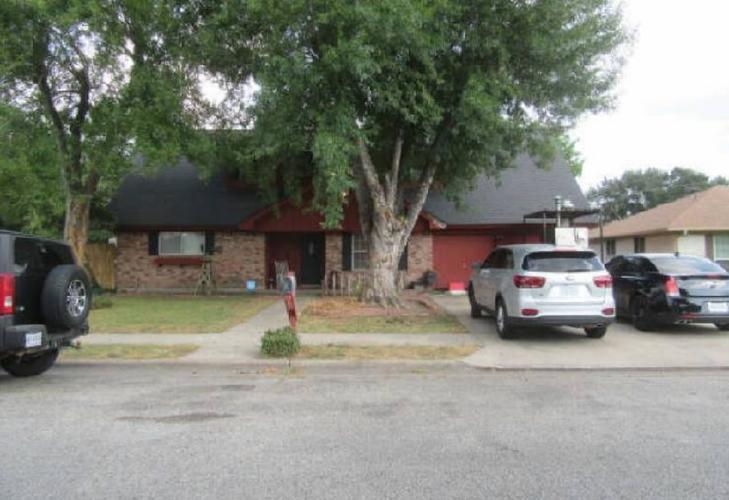 Rosewood Dr, Victoria, TX 77901