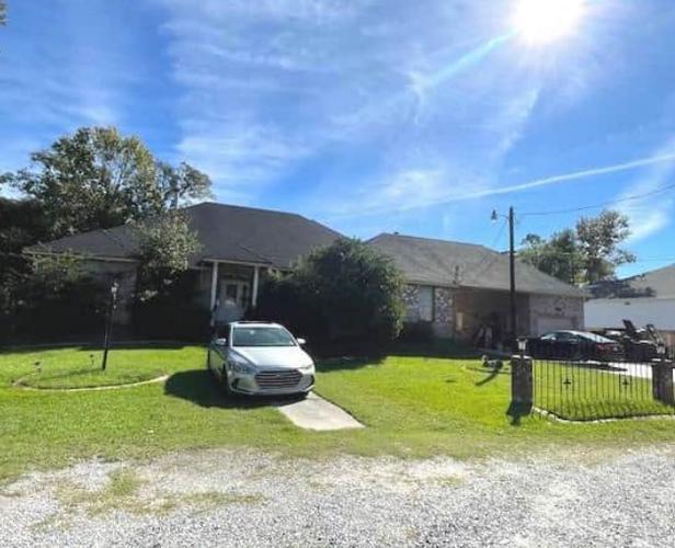 Beverly Dr, Slidell, LA 70461
