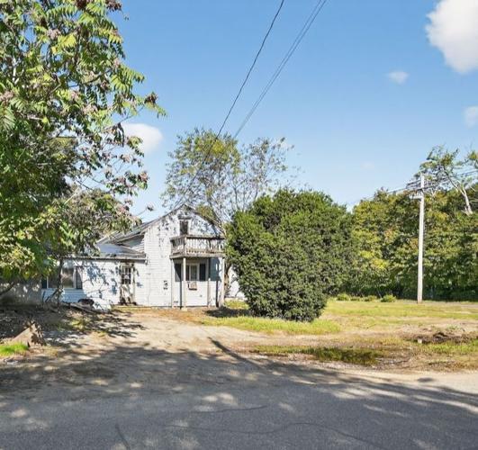 Wareham St, Middleboro, MA 02346