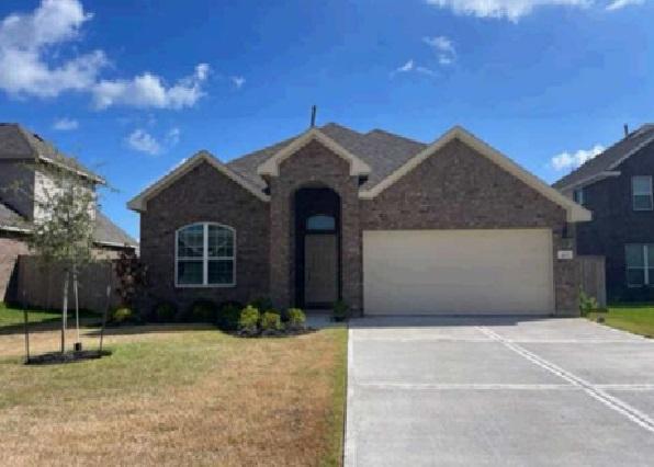 Bayou Bend Blvd, Angleton, TX 77515
