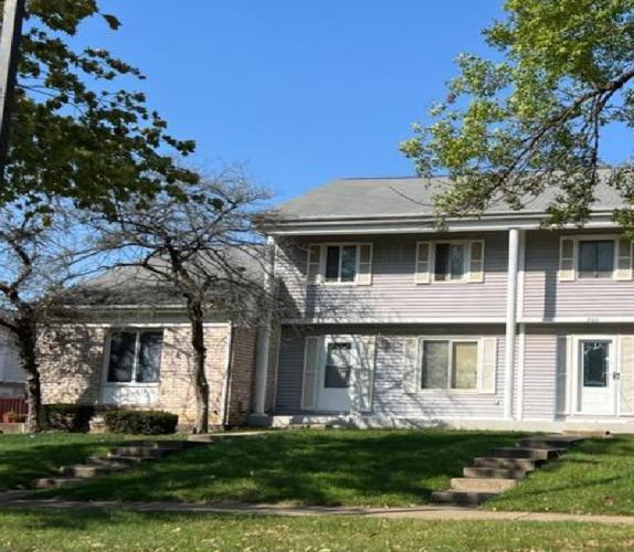 Beaconridge Dr, Bolingbrook, IL 60440