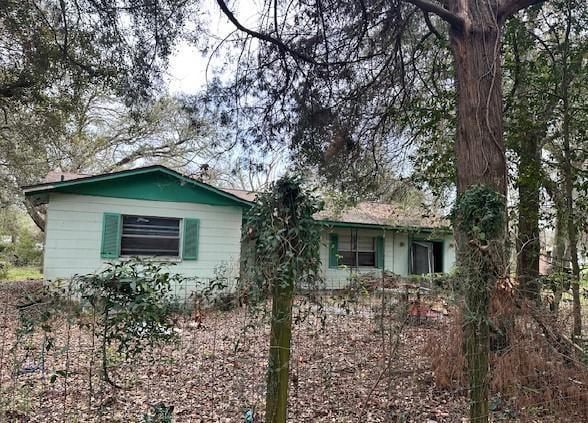 15th St, Dade City, FL 33523