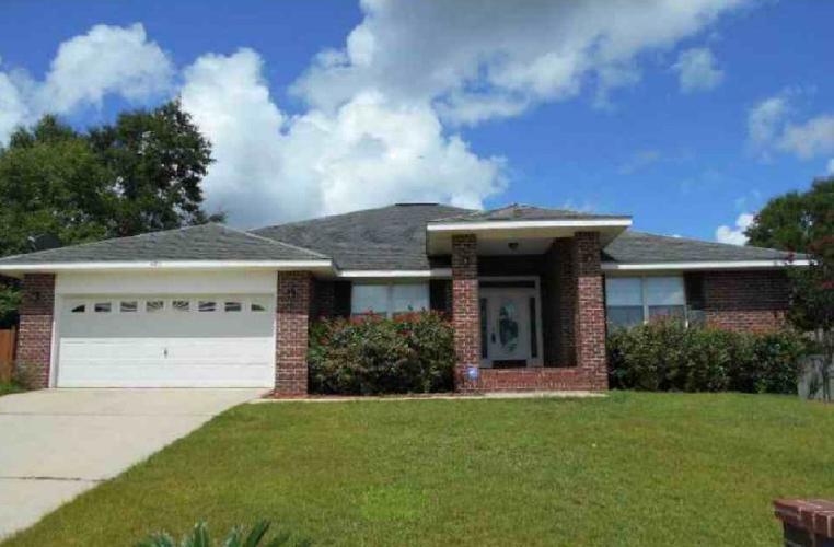 La Casa Cir, Milton, FL 32571