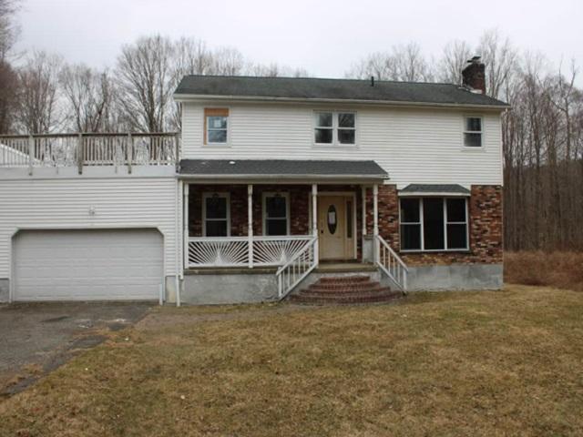 Nathan Hale Dr, Stormville, NY 12582