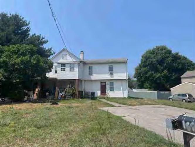 Dorchester Ave, Gwynn Oak, MD 21207