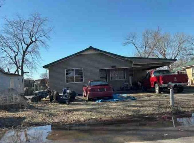 Grand Ave, Caruthersville, MO 63830