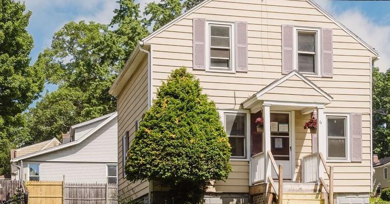 Bremen St, Springfield, MA 01108