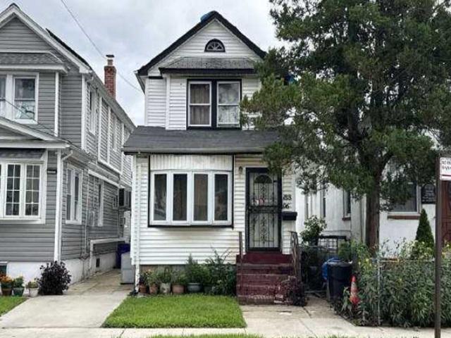 Nashville Blvd, Springfield Gardens, NY 11413