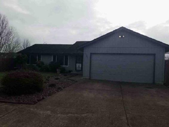 Evergreen St Se, Albany, OR 97322