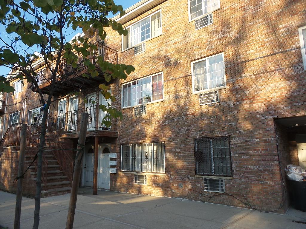 Ely Ave, Bronx, NY 10466