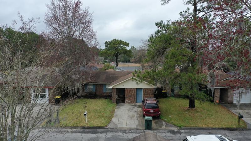 Russ Cir, Savannah, GA 31406