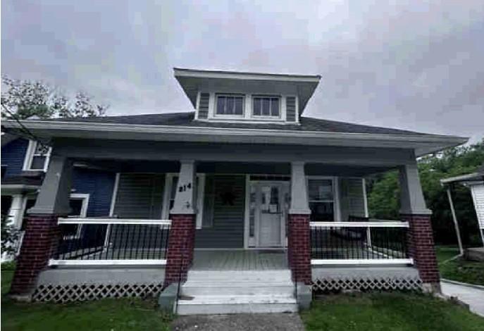 Phillips St, Marietta, OH 45750
