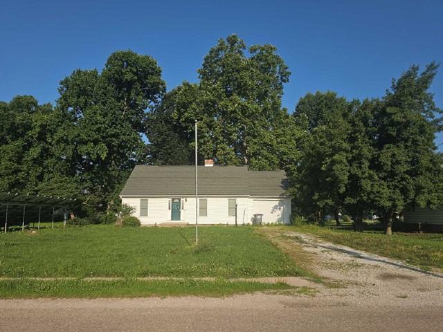 Prairie St, Shipman, IL 62685